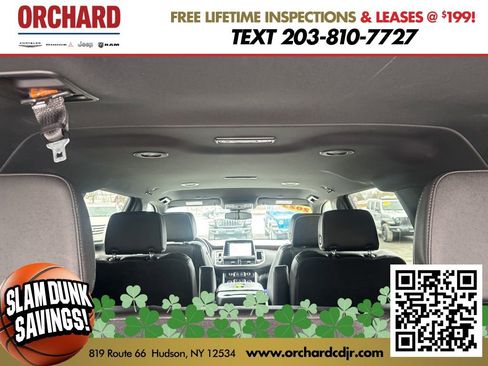 Used 2023 Chevrolet Suburban Premier image 15
