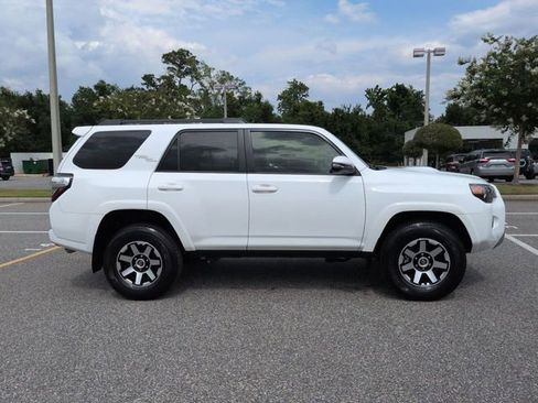 Certified 2024 Toyota 4Runner TRD Off-Road Premium w/ Moonroof Package AWD/4WD image 3