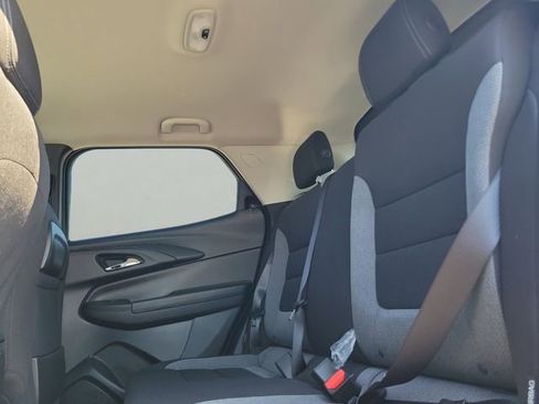 New 2026 Chevrolet TrailBlazer LT w/ Midnight Edition FWD image 11