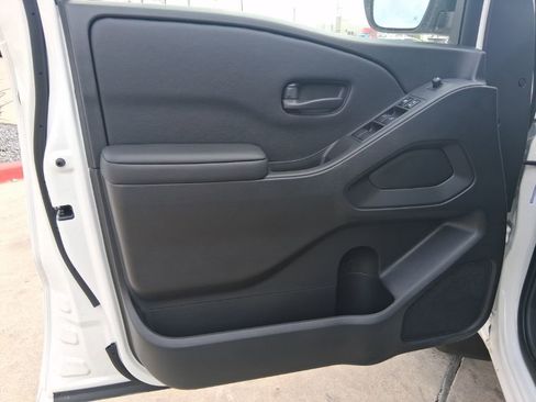 New 2026 Nissan Frontier SV w/ SV Convenience Package RWD image 20