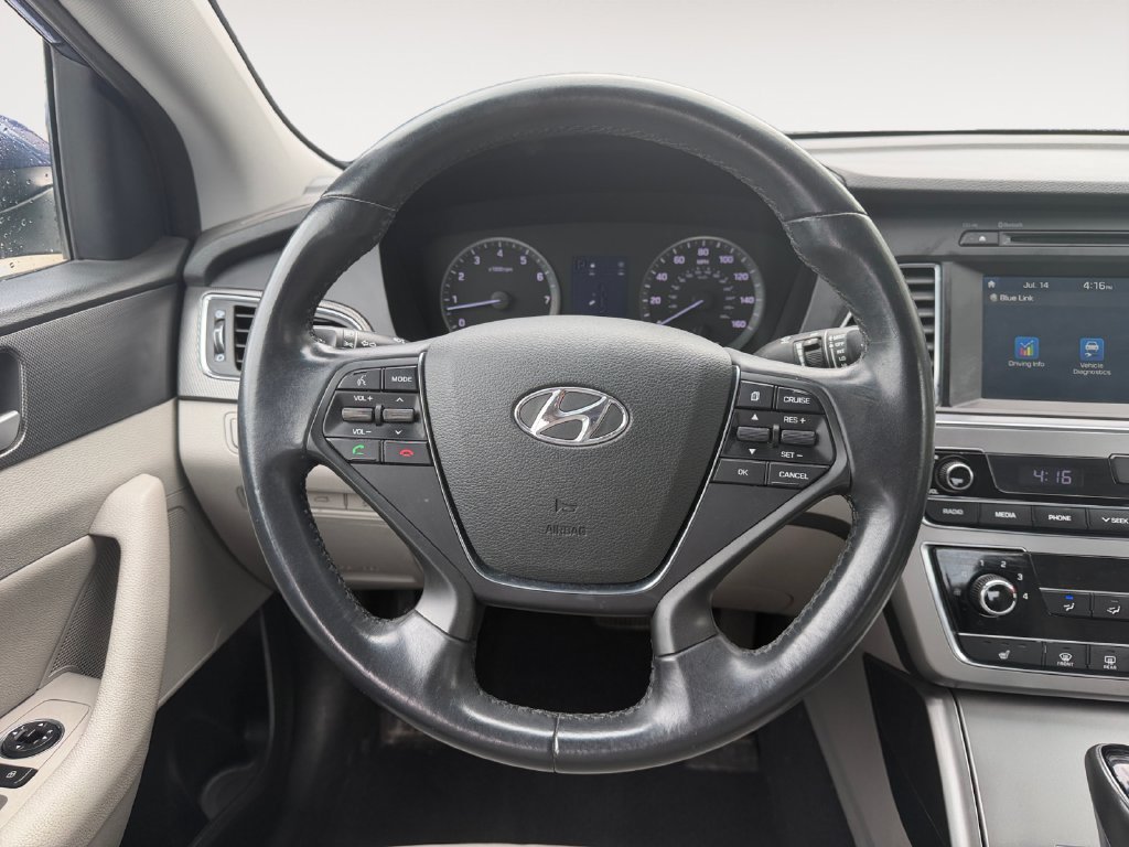 Used 2017 Hyundai Sonata Sport w/ Value Edition Package 02 FWD image 12