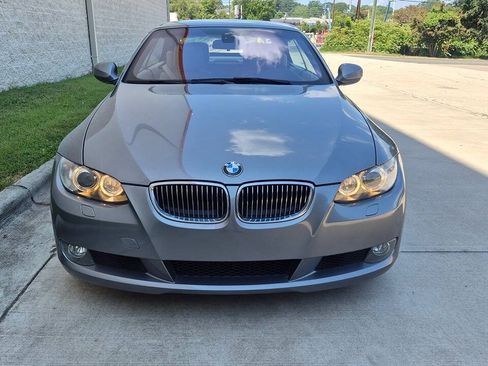 Used 2010 BMW 328i Convertible RWD image 15