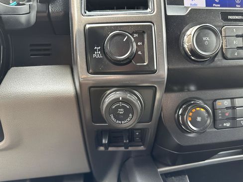 Used 2019 Ford F150 XLT w/ Equipment Group 302A Luxury AWD/4WD image 57