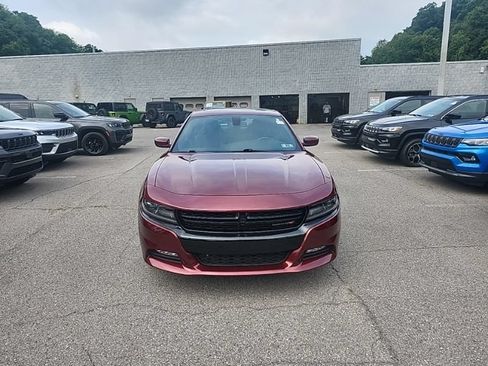 Used 2018 Dodge Charger GT AWD/4WD image 2