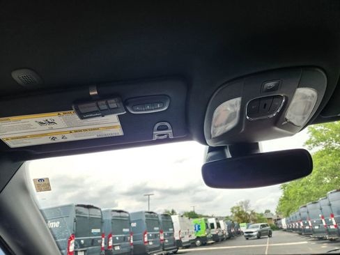 Used 2024 Jeep Compass Latitude w/ Convenience Group image 29