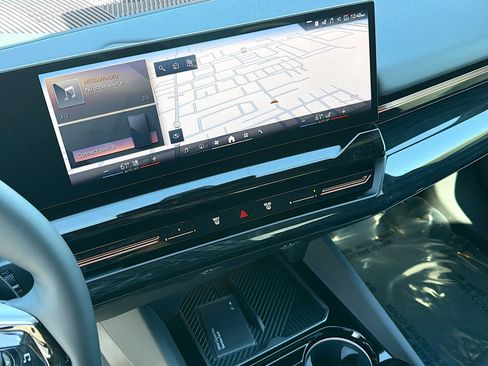 New 2026 BMW 530i 530i w/ Premium Package image 28