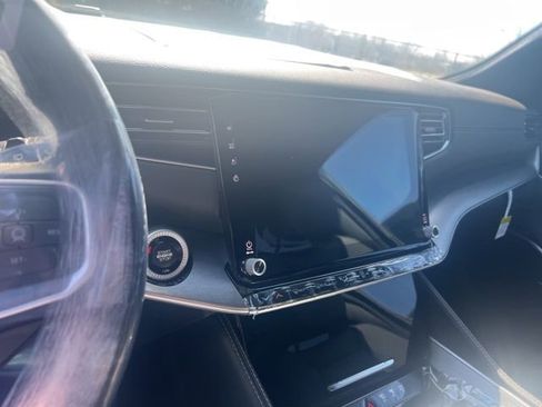 New 2026 Jeep Grand Wagoneer image 11