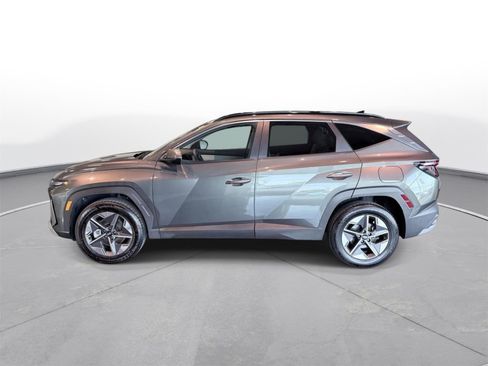 Used 2025 Hyundai Tucson SEL AWD/4WD image 18