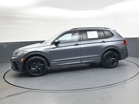 Used 2024 Volkswagen Tiguan SE R-Line image 8