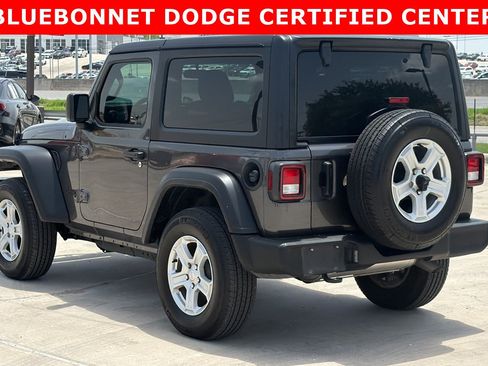 Used 2023 Jeep Wrangler Sport AWD/4WD image 7