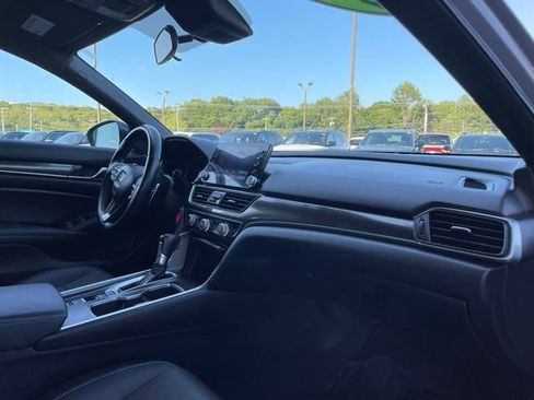 Used 2022 Honda Accord Sport image 27