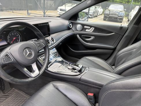 Used 2017 Mercedes-Benz E 300 4MATIC image 14