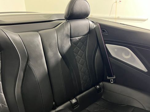 Used 2025 BMW M8 Competition image 33