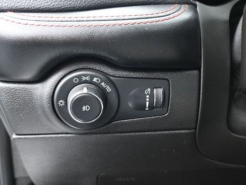 Used 2023 Dodge Durango GT image 15