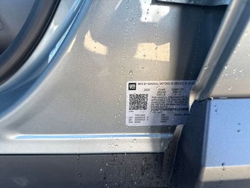 New 2026 Chevrolet Equinox EV LT image 29