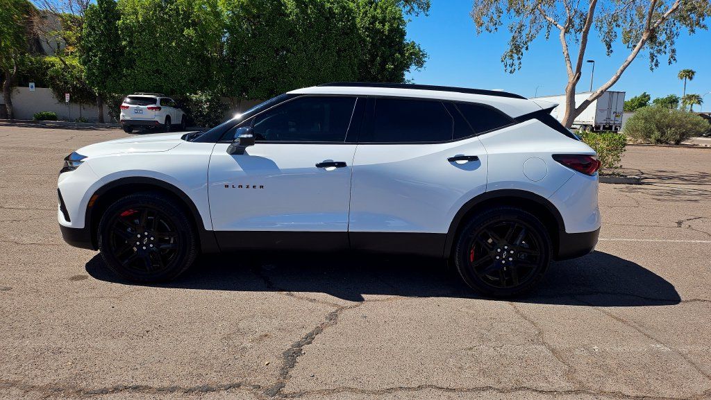 Used 2022 Chevrolet Blazer LT w/ Redline Edition FWD image 7