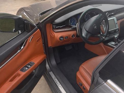 Used 2016 Maserati Quattroporte S Q4 AWD/4WD image 4