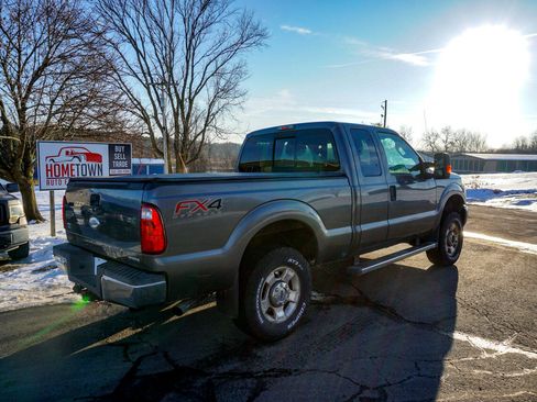 Used 2012 Ford F250 XLT w/ XLT Interior Pkg image 3