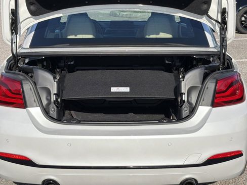 Used 2018 BMW 440i Convertible RWD image 11