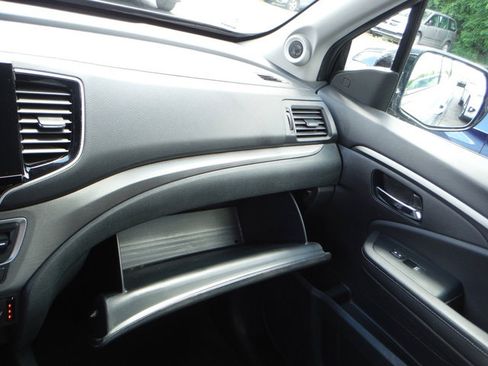 Used 2023 Honda Ridgeline RTL-E image 32