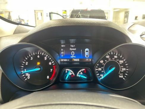 Used 2019 Ford Escape Titanium AWD/4WD image 15
