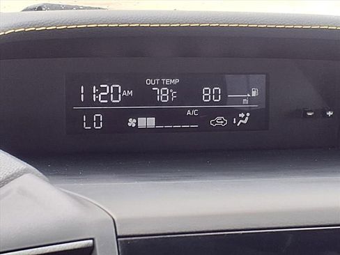 Used 2022 Subaru Crosstrek 2.5i Sport w/ Popular Package #3 image 19