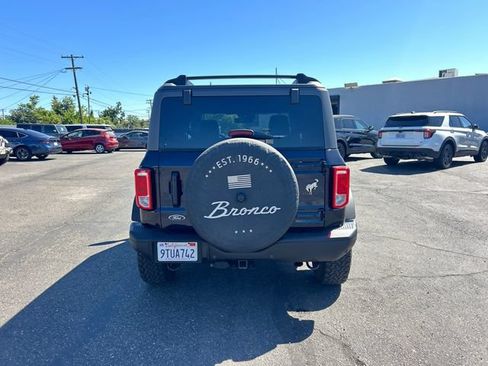 Used 2021 Ford Bronco Black Diamond AWD/4WD image 5