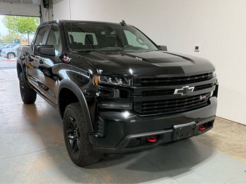 Used 2022 Chevrolet Silverado 1500 LT Trail Boss w/ Bed Protection Package AWD/4WD image 5