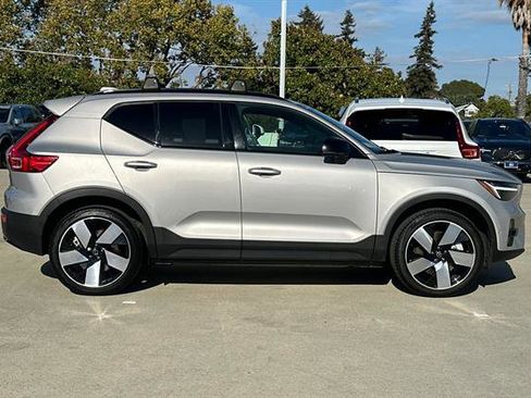Certified 2024 Volvo XC40 Recharge Ultimate w/ Protection Package Premier image 2