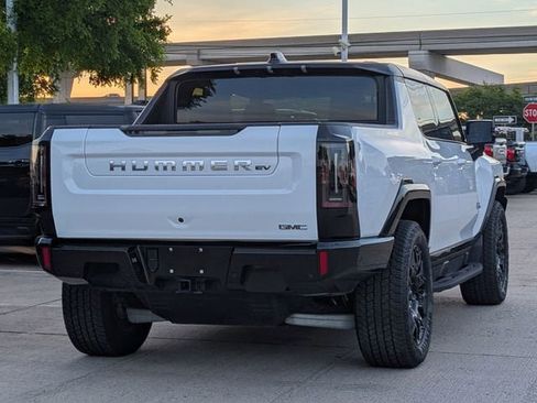 New 2026 GMC Hummer EV 4x4 Crew Cab image 4