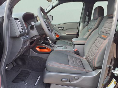 New 2026 Nissan Frontier Pro-X w/ Tow Package image 9