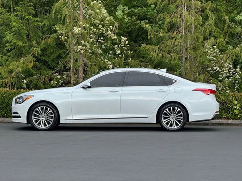 Used 2017 Genesis G80 3.8 AWD/4WD image 3