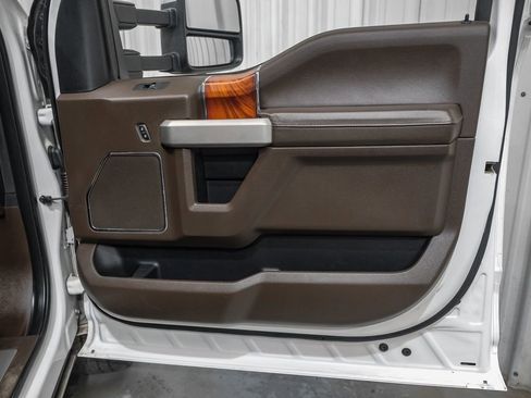 Used 2020 Ford F350 King Ranch w/ King Ranch Ultimate Package AWD/4WD image 47