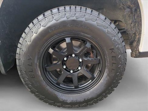 Used 2023 Chevrolet Silverado 1500 RST w/ Z71 Off-Road Package AWD/4WD image 24