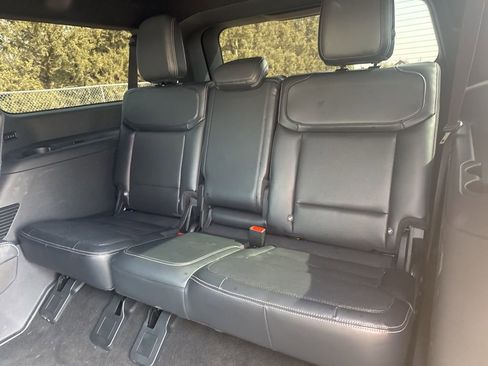 Used 2025 Ford Expedition Max Platinum w/ Stealth Appearance Package image 35