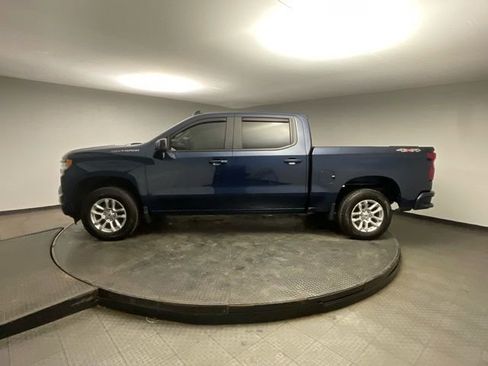 Certified 2023 Chevrolet Silverado 1500 RST image 4