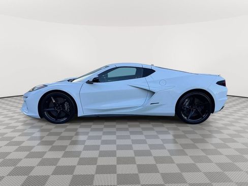Used 2025 Chevrolet Corvette E-Ray AWD/4WD image 4