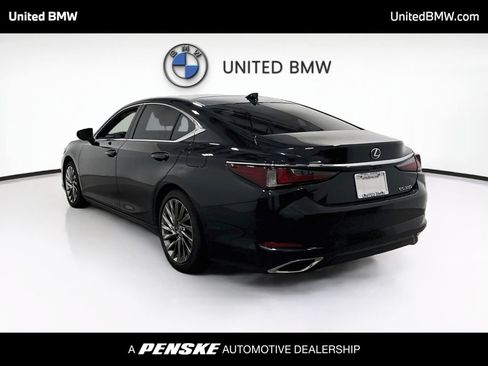Used 2025 Lexus ES 350 Ultra Luxury FWD image 7