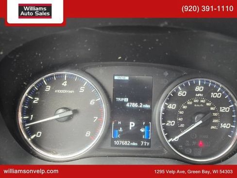 Used 2018 Mitsubishi Outlander GT AWD/4WD image 23