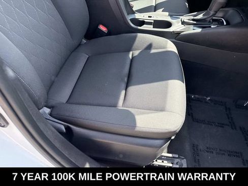 Used 2024 Toyota Corolla LE FWD image 7