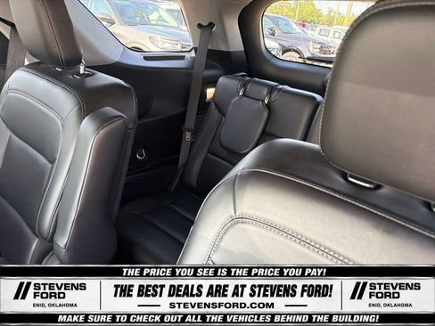 Used 2024 Ford Explorer XLT w/ Equipment Group 202A AWD/4WD image 35
