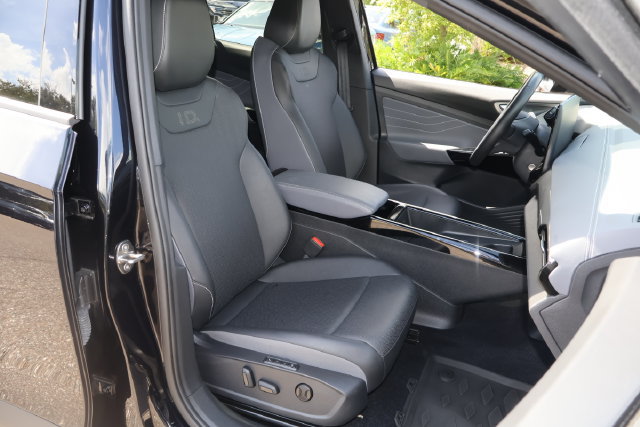 Certified 2023 Volkswagen ID.4 S RWD image 20