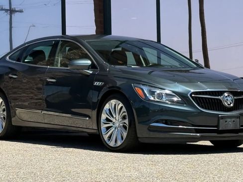 Used 2018 Buick LaCrosse Premium w/ Dynamic Drive Package AWD/4WD image 17