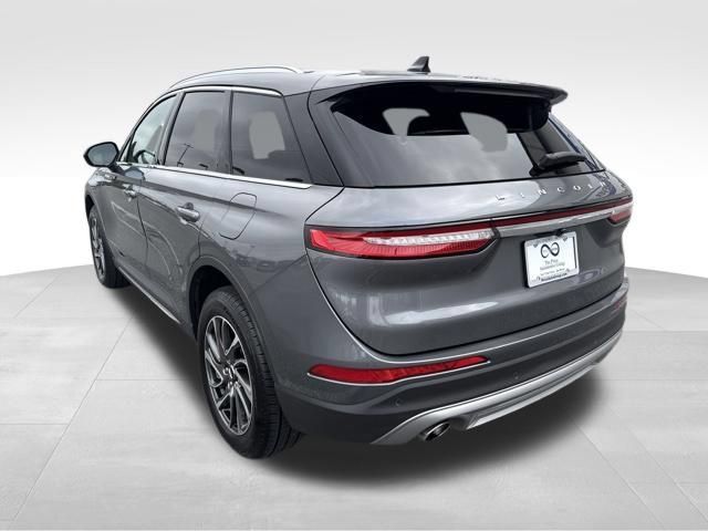 Used 2021 Lincoln Corsair AWD w/ Equipment Group 101A image 6