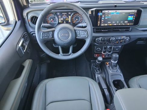 New 2026 Jeep Gladiator Mojave image 13