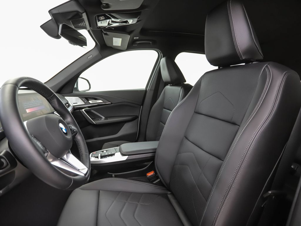 Used 2024 BMW X1 xDrive28i w/ Premium Package AWD/4WD image 11