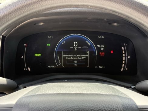 Used 2025 Toyota Camry LE image 19