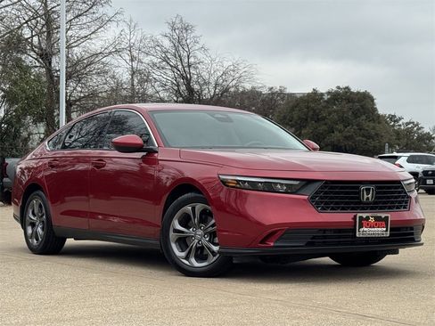 Used 2023 Honda Accord EX image 2