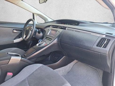 Used 2012 Toyota Prius Prime Plug-In Hybrid image 19