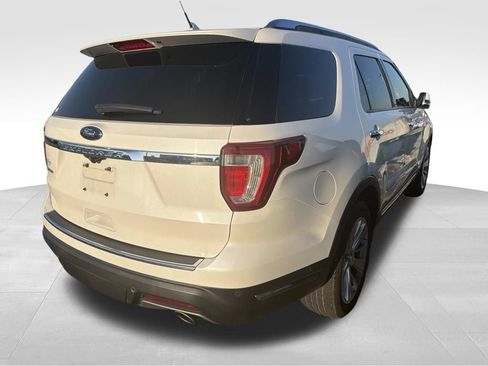 Used 2018 Ford Explorer Limited w/ Equipment Group 301A FWD image 25